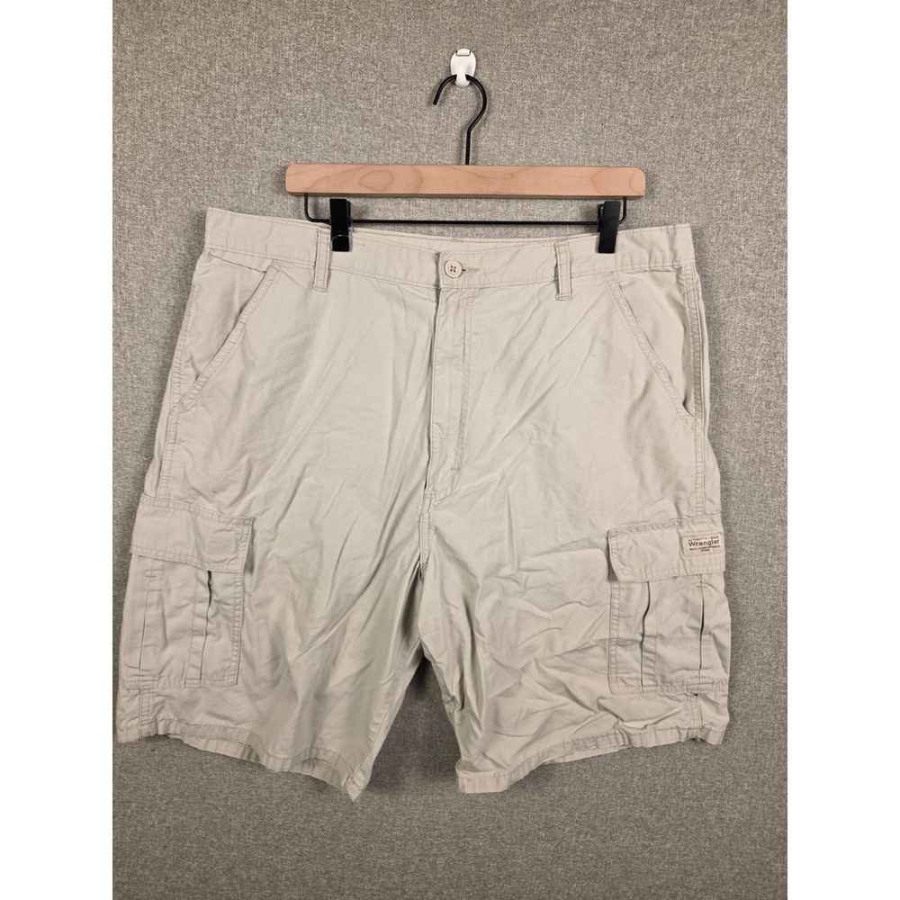 Wrangler Authentic Issue Mens 38 Cargo Shorts Beige Cotton Ripstop 60BTWDP